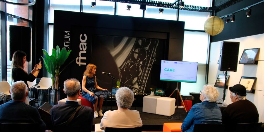 Progetto CARE presentato agli anziani a FNAC TALKS